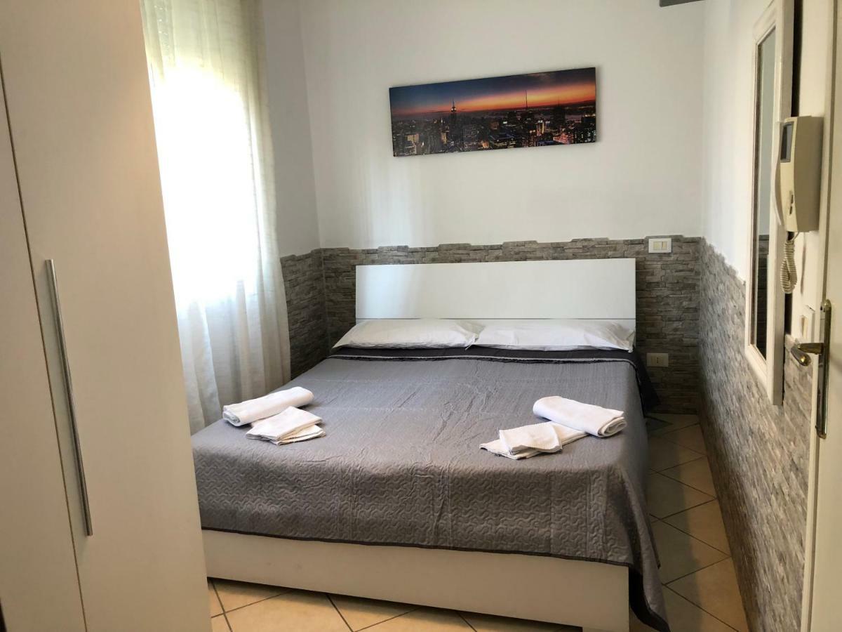 Villa Sophia Mare 1 Lido di Camaiore Extérieur photo